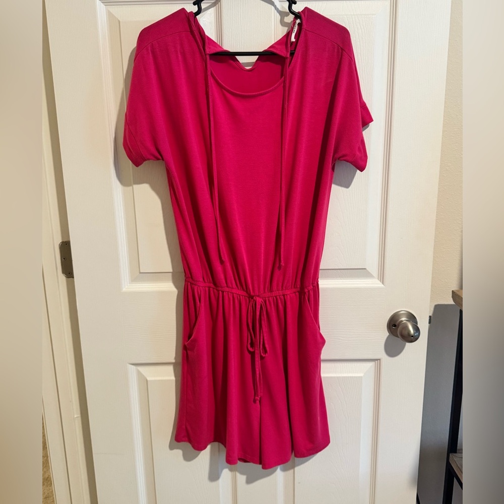Zenana Fuchsia Short Sleeve Romper!